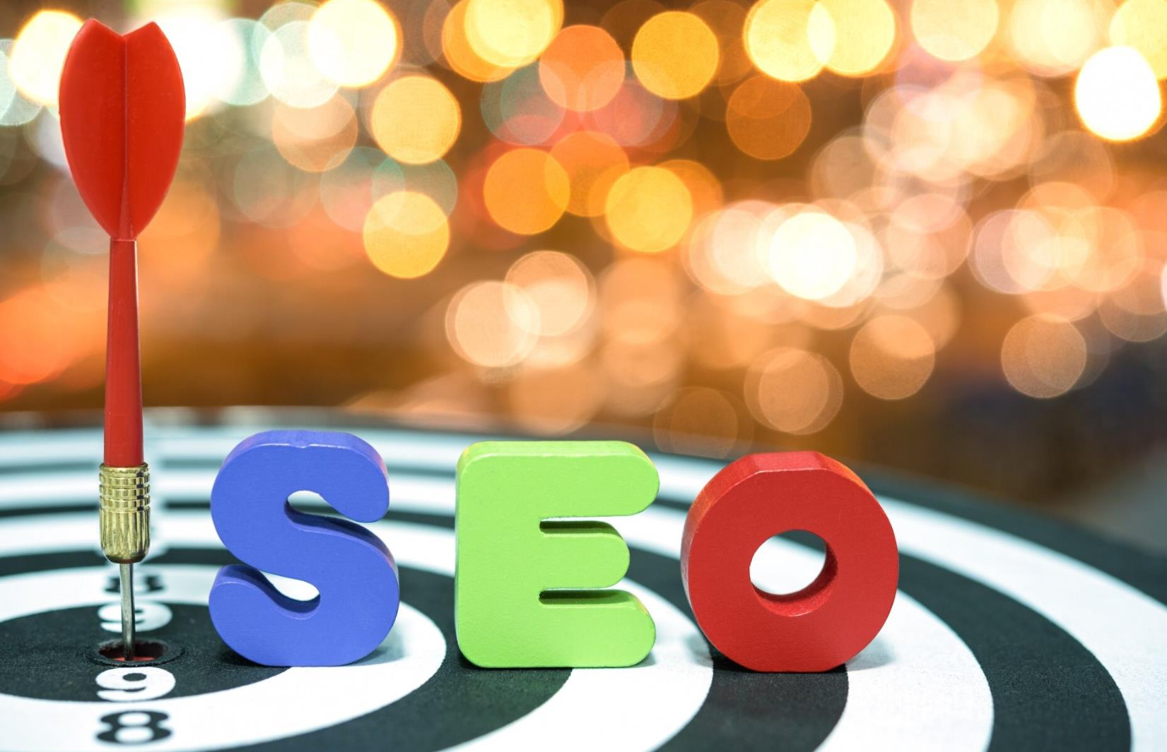 Strategii eficiente pentru a atrage trafic organic pe website