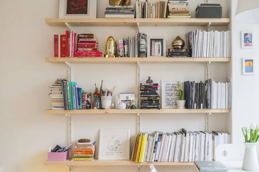 Photo personal library organization tips